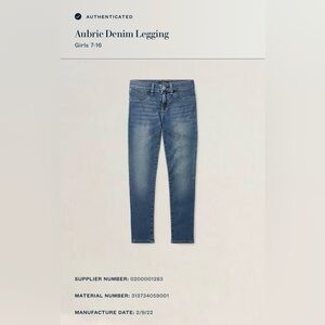 Ralph Lauren Aubrie Denim Legging
Girls Size 8
COLOR: Lucinda Wash